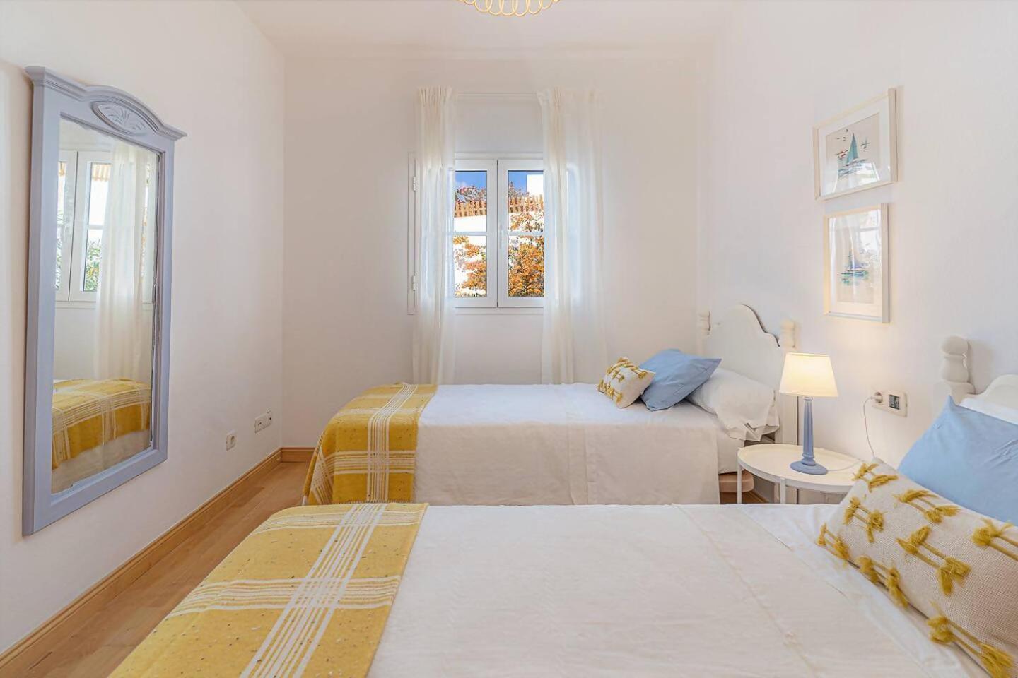 Amazing 3 Bedroom Ocean View With Pool Tías Exteriér fotografie